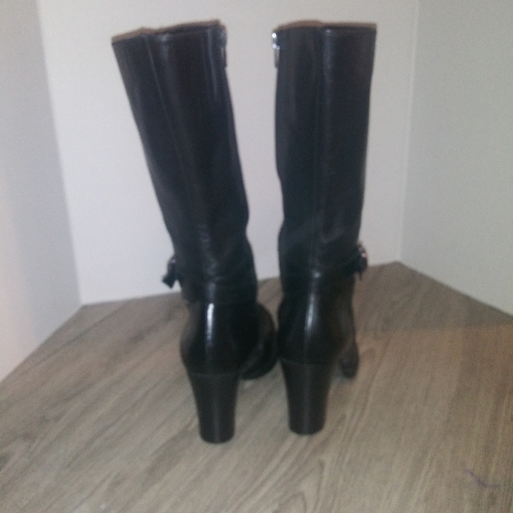 Charles David Calf Boot - Picture 10 of 10